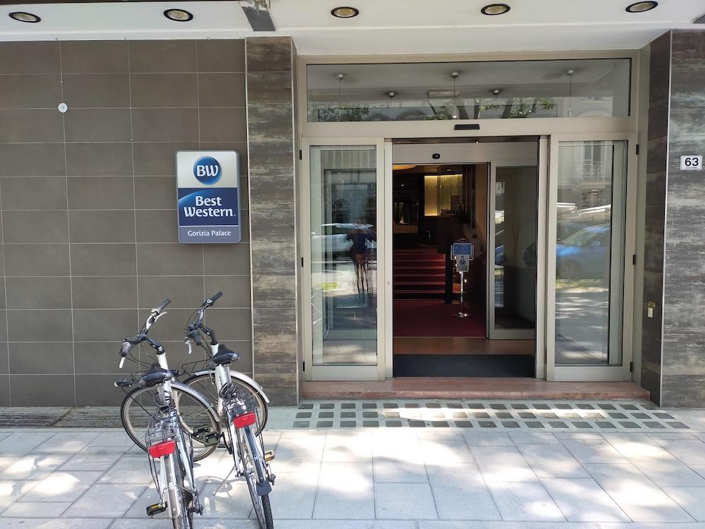 Best Western Gorizia Palace Esterno foto