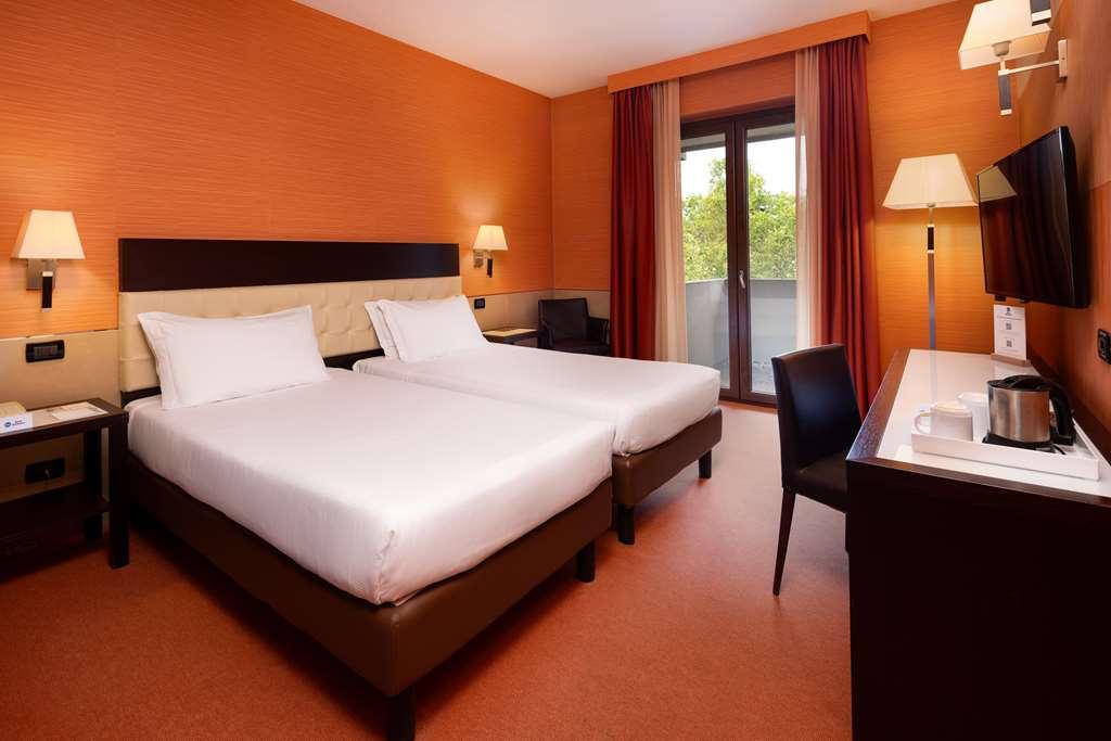 Best Western Gorizia Palace Camera foto